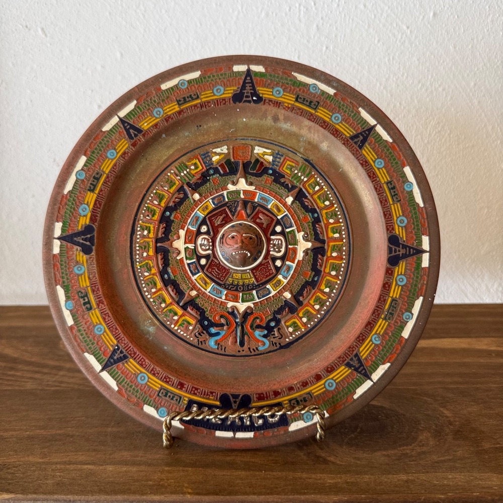 Vintage Mexico Aztec Calendar Decorative Plate 3D Relief Resin Souvenir